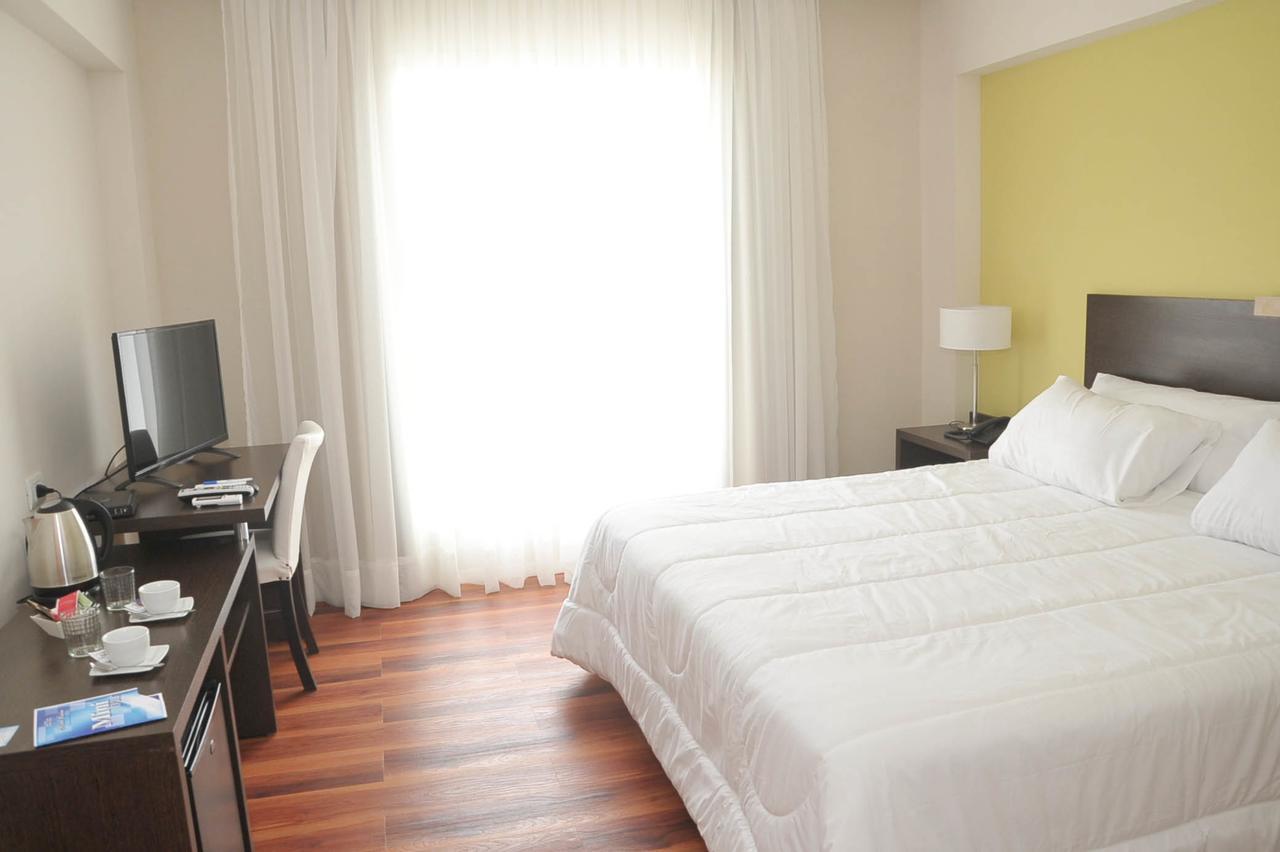 Hotel Casino Rio Uruguay ปาโซ เดลอส ลีเบรส ภายนอก รูปภาพ